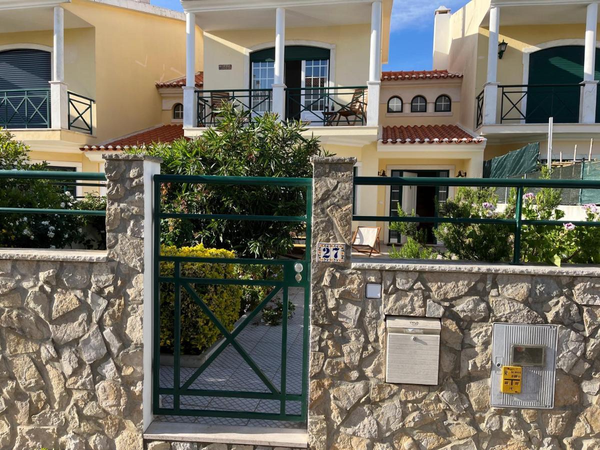 Yellow House Ericeira Extérieur photo